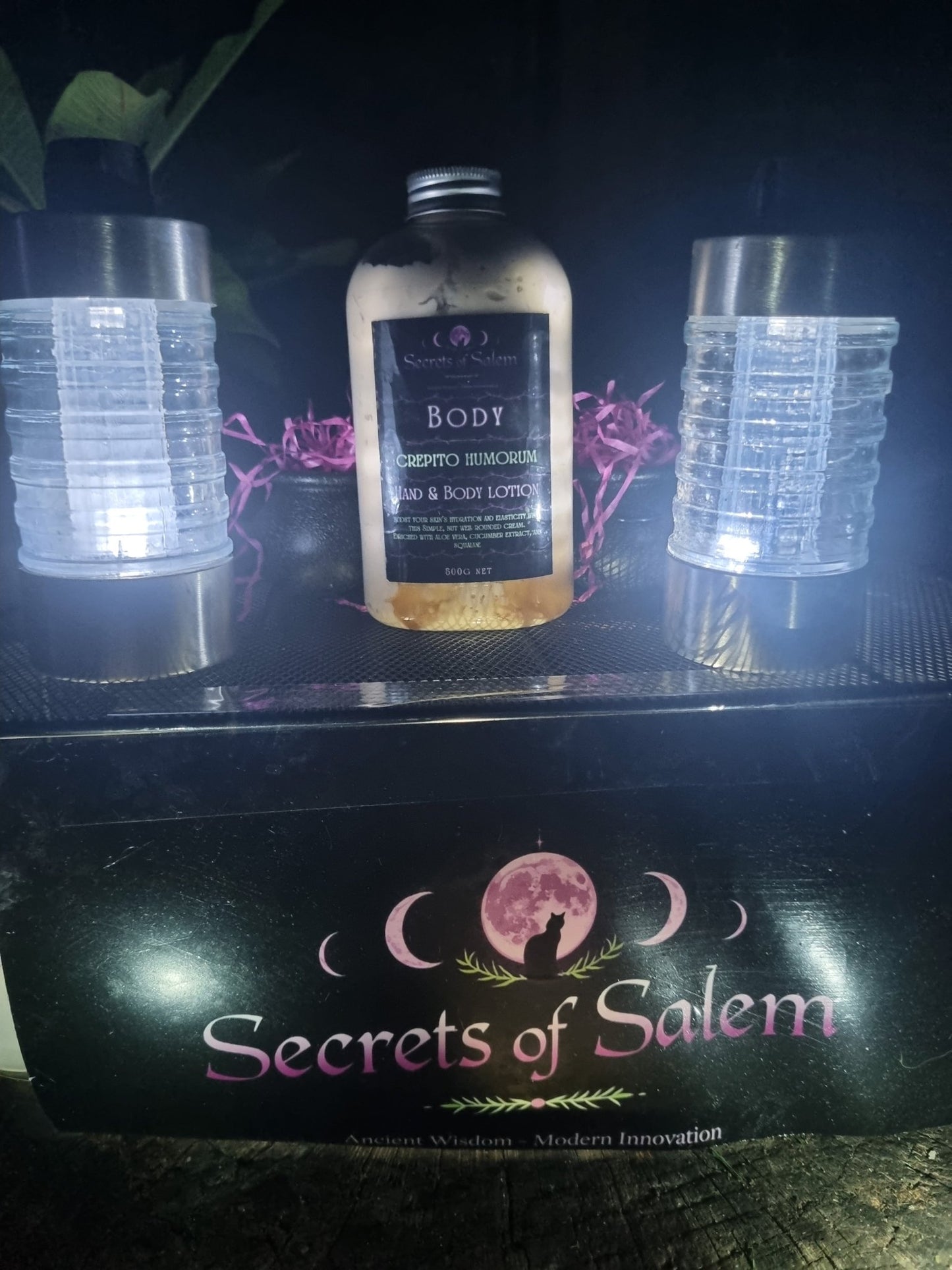 Hand & Body Lotion - Crepito Humorum - Velvet Rose & Oud fragrance - Secrets Of Salem