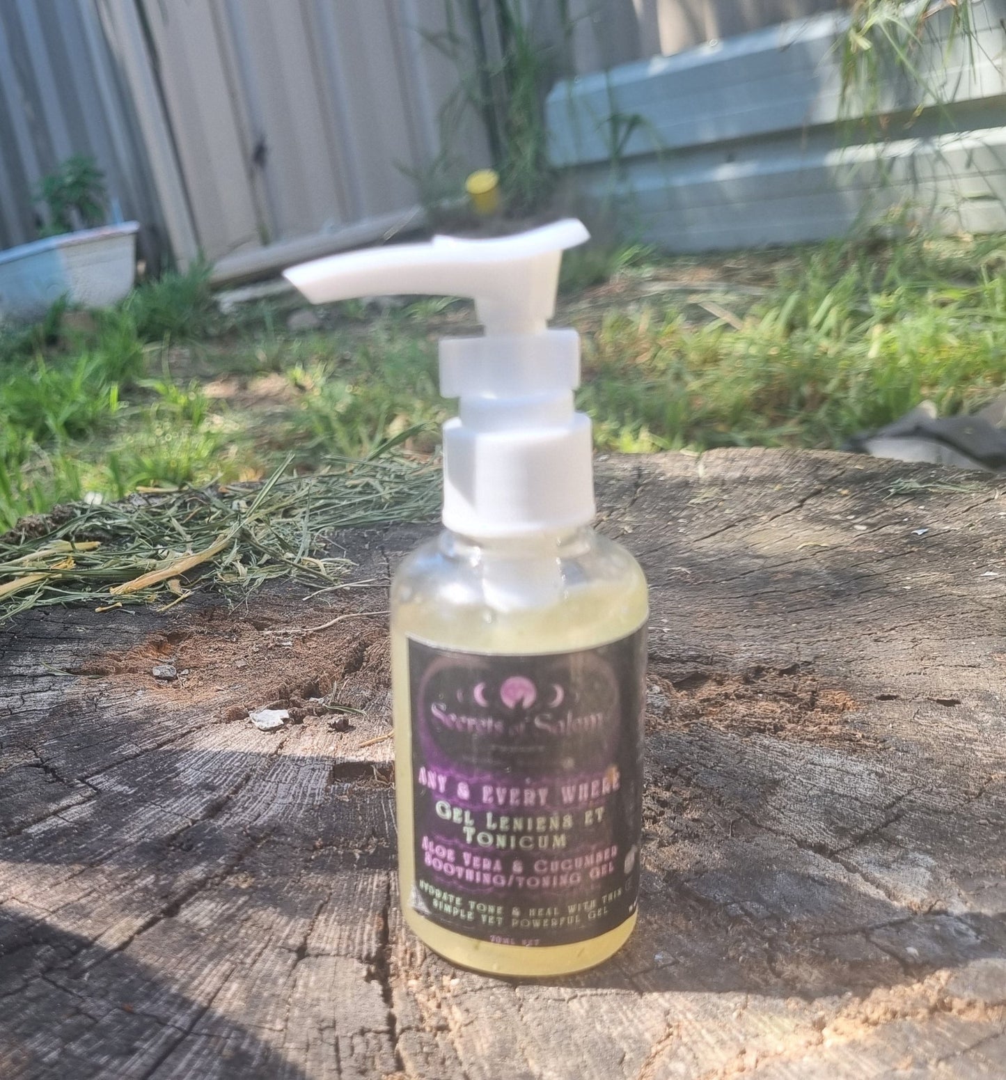 Aloe Vera & Cucumber Soothing/toning Gel - Gel Leniens Et Tonicum - 70ml - Secrets Of Salem